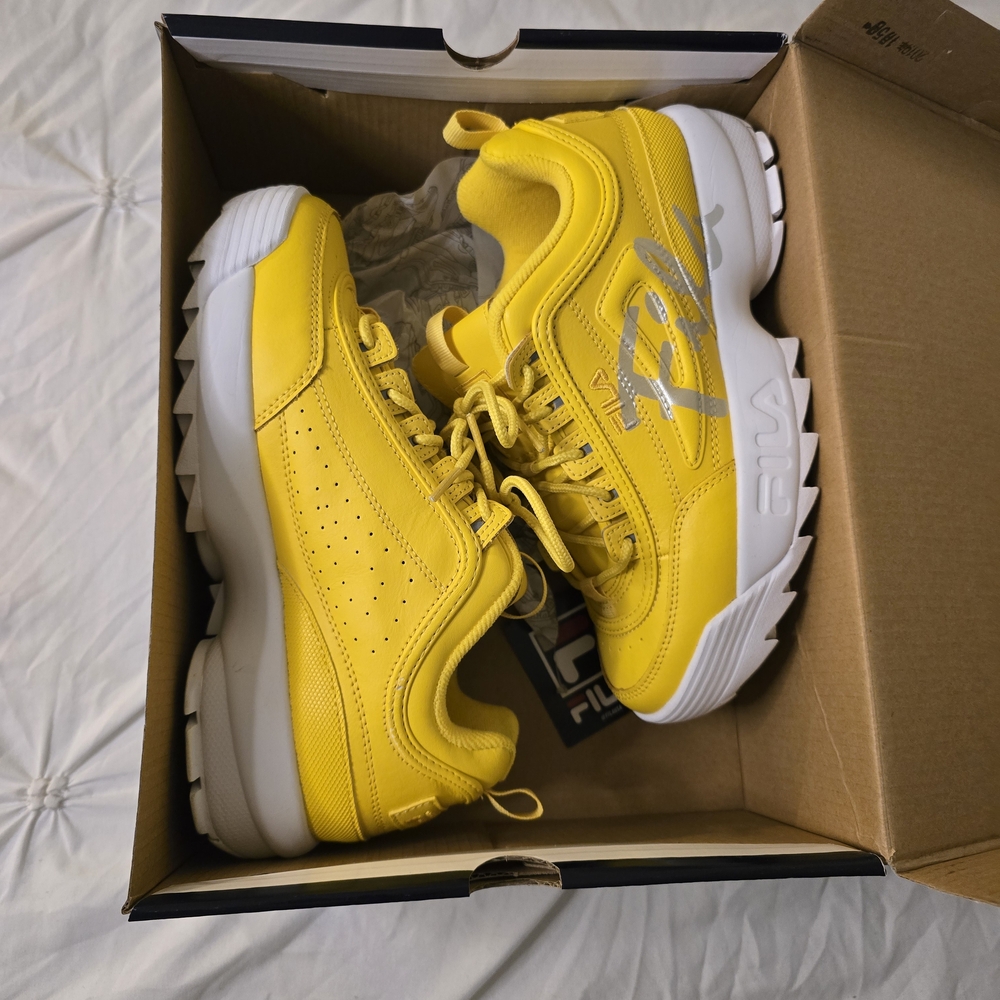 Fila Yellow Sneakers Size Kid's 6 / Women's 8 - Picture 5 of 6